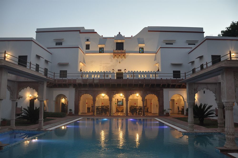 Chandra Mahal Haveli Luhāru Exteriér fotografie