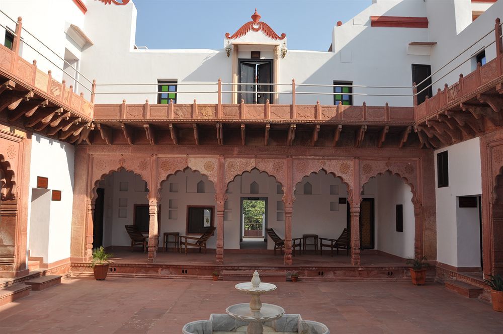 Chandra Mahal Haveli Luhāru Exteriér fotografie